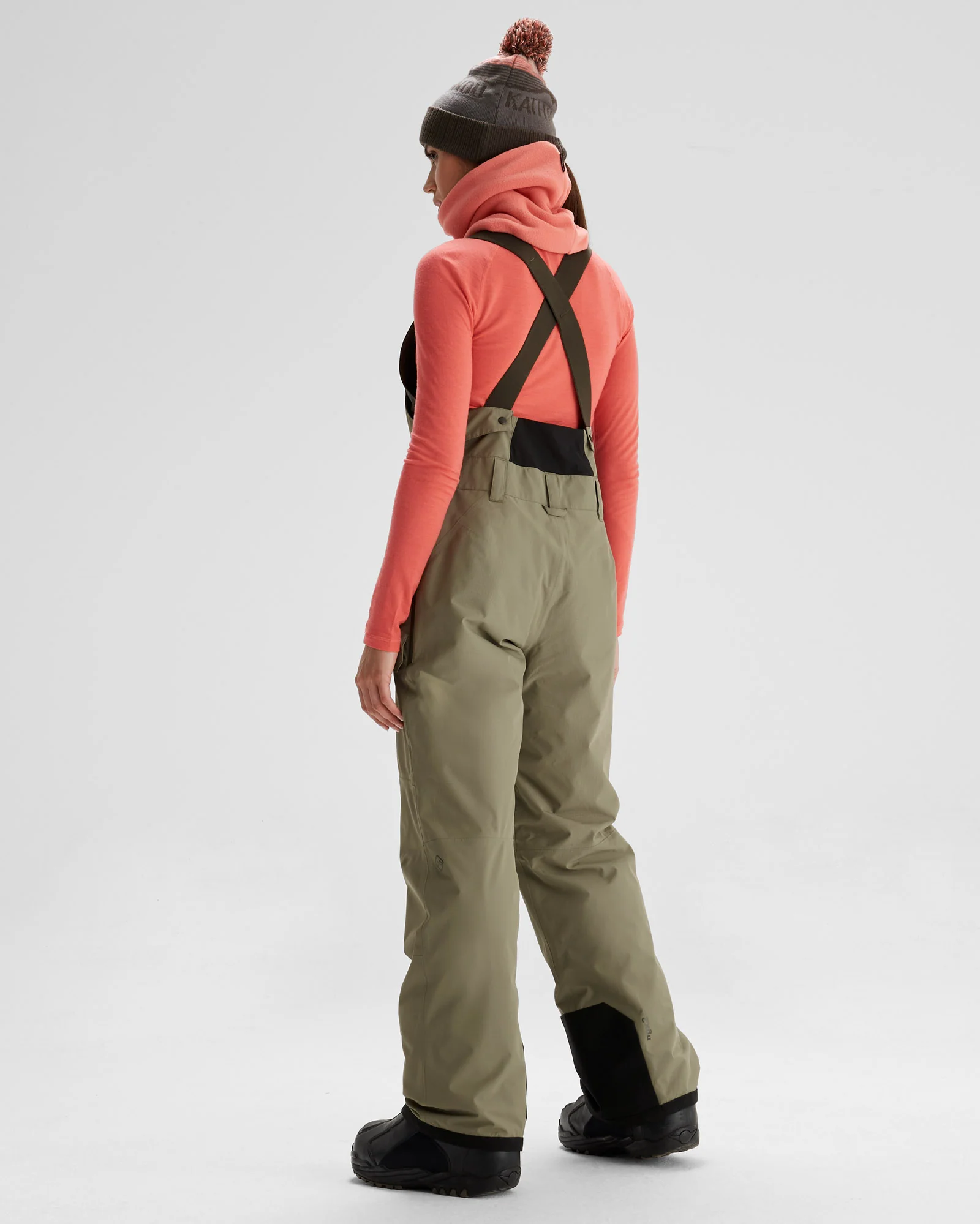 PWDR-Days Women's 2-layer Insulated Bib Pants - Beech - Image 3