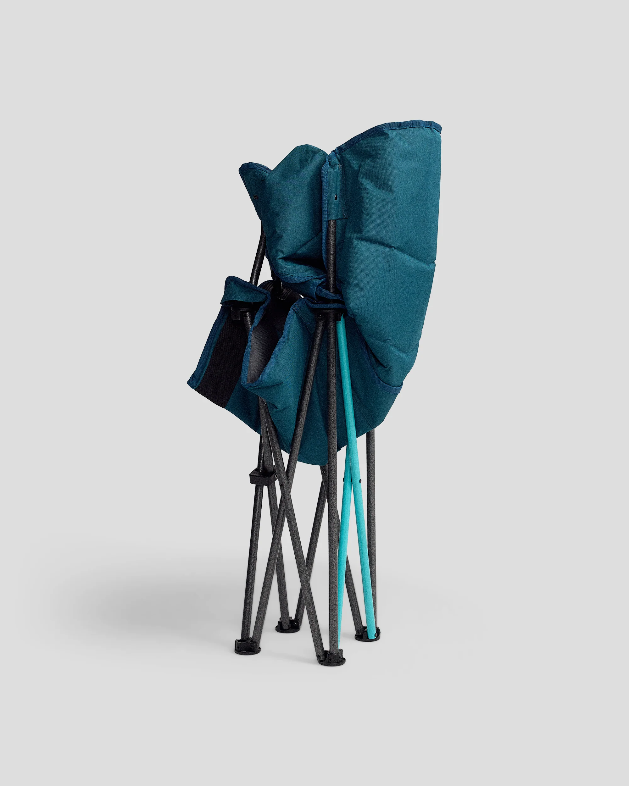 Retreat Cooler Armchair - Deep Sea Blue - Image 3