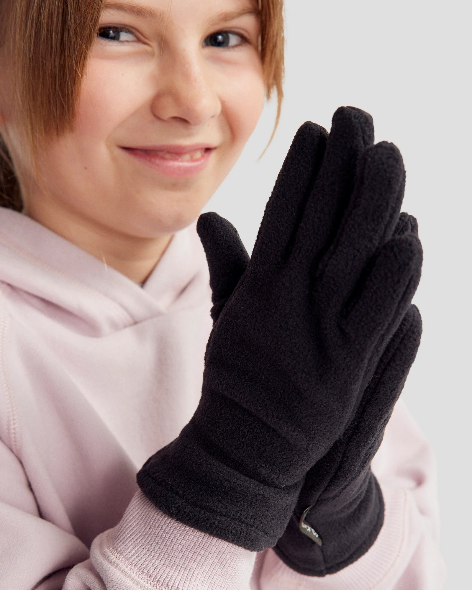 Kids' Ridge 100 PrimaLoft® Bio Fleece Gloves - Black - Image 4