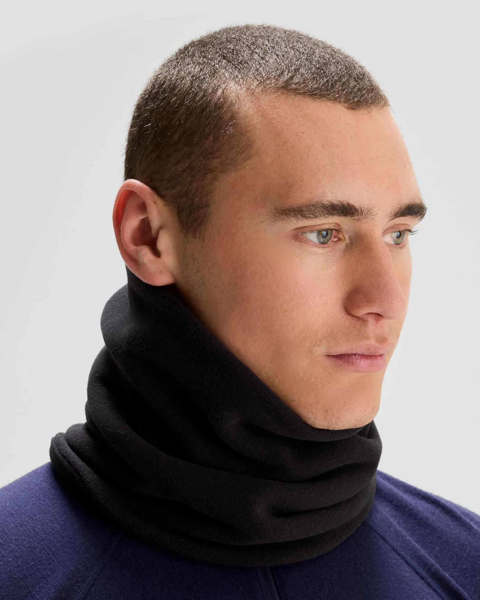 Ridge 100 PrimaLoft® Bio  Fleece Neck Gaiter - Black - Image 3