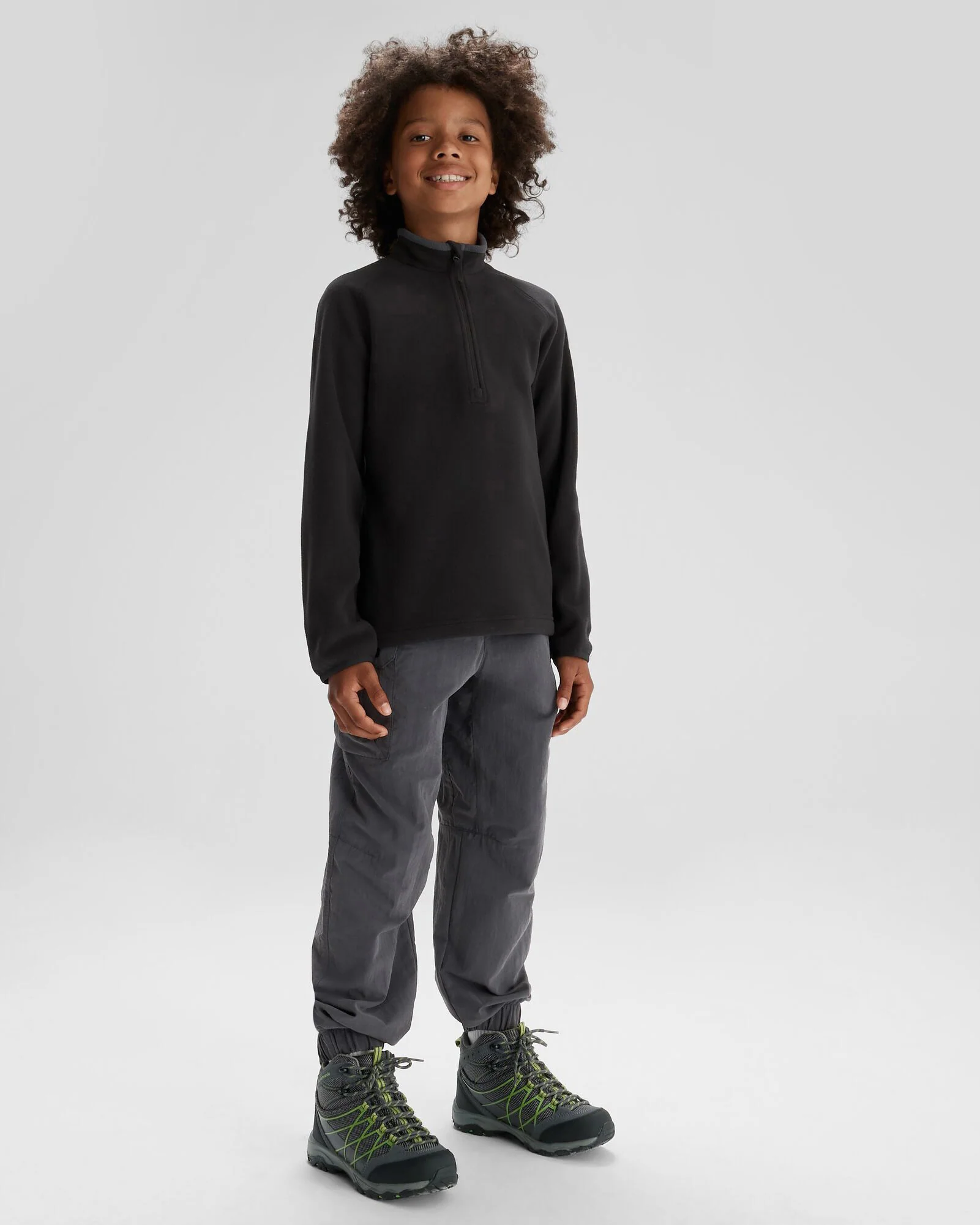 Youth Ridge 100 PrimaLoft Bio Pullover - Black - Image 2