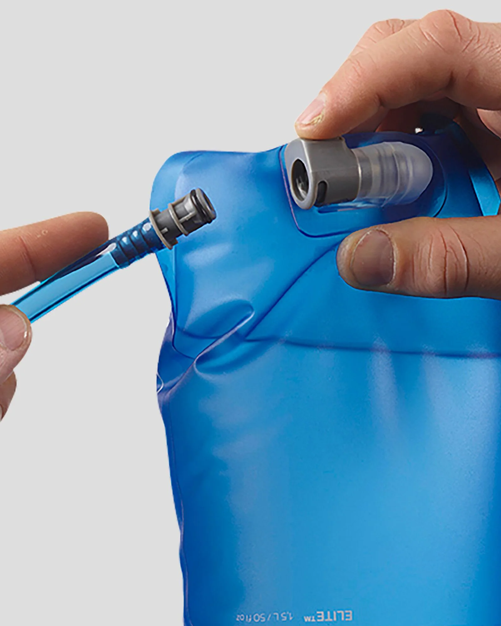 Salomon Soft Reservoir - 1.5 L - Clear Blue - Image 4