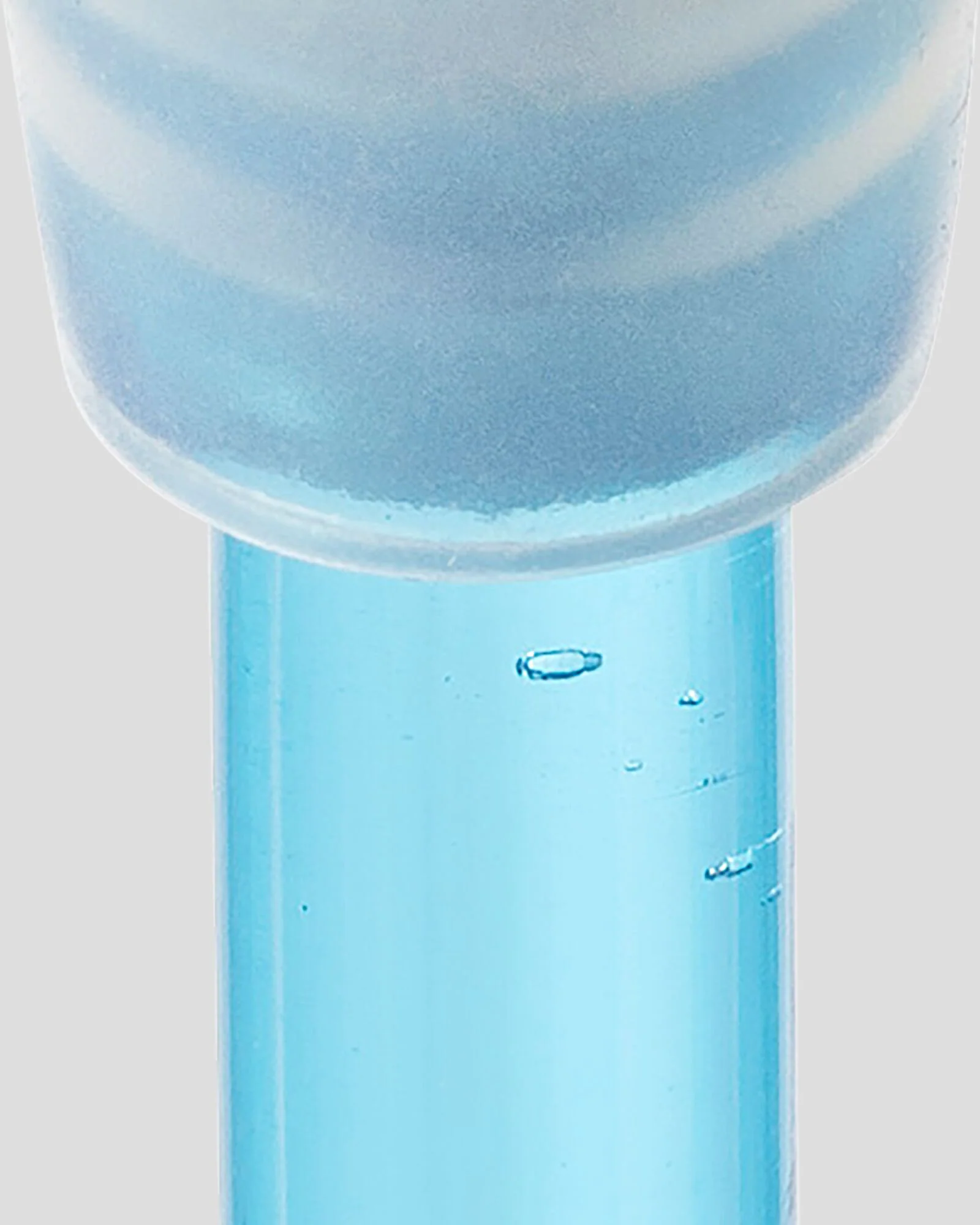 Salomon Soft Reservoir - 2 L - Clear Blue - Image 2