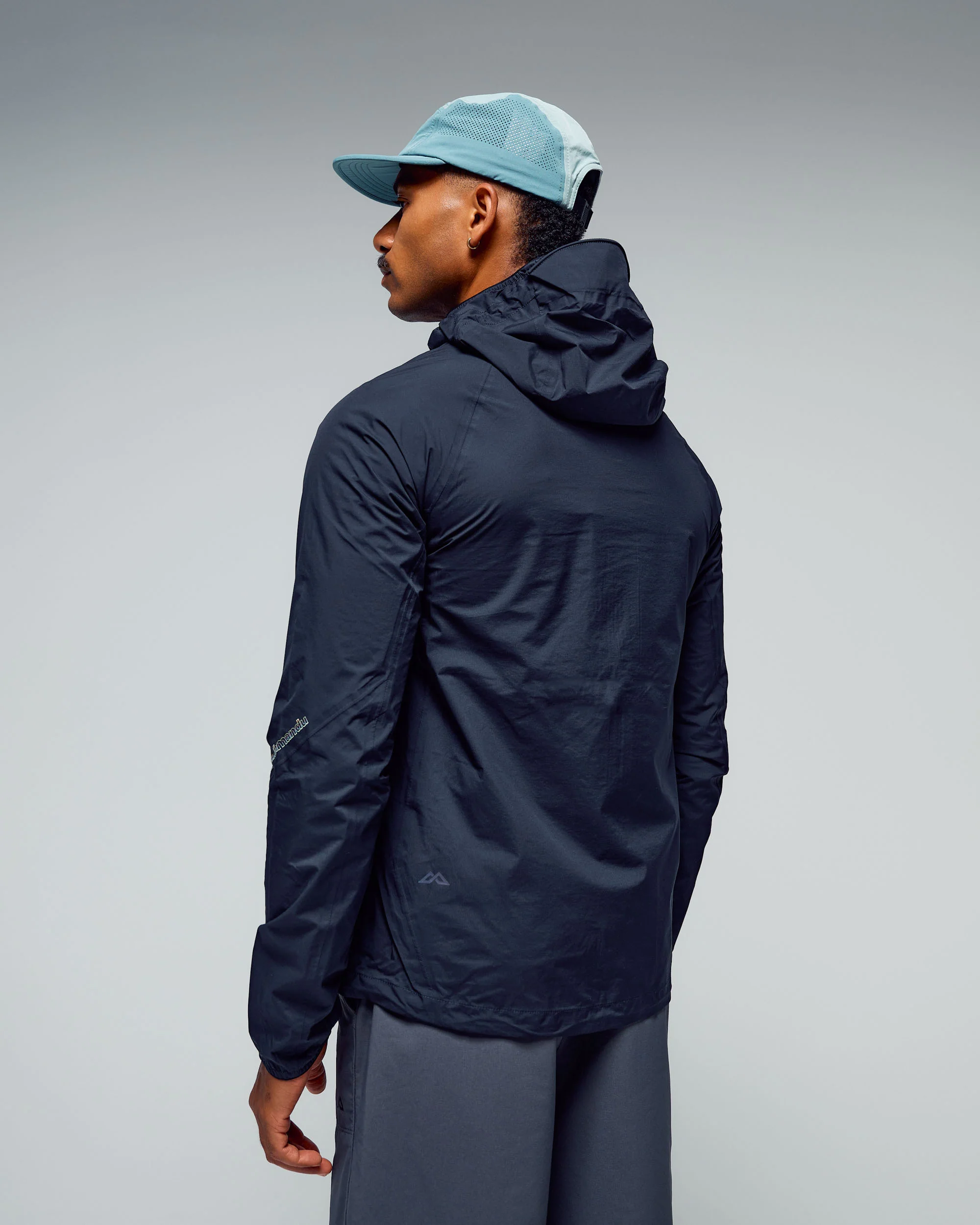 Men's Seeker 2.5L Rain Jacket - Black Stingray - Image 9