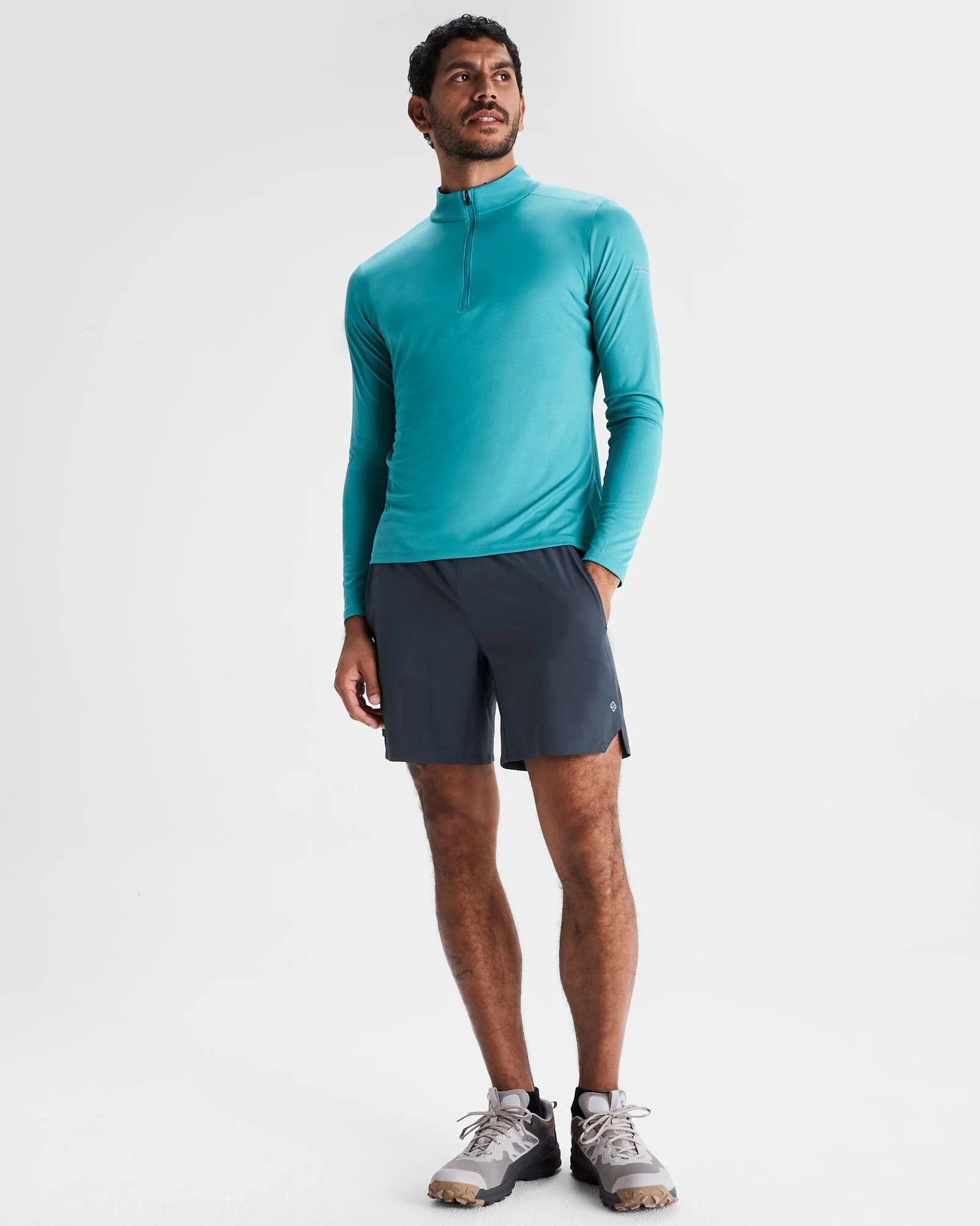 Men's Seeker 7 inch Shorts - Pure Navy - Image 2