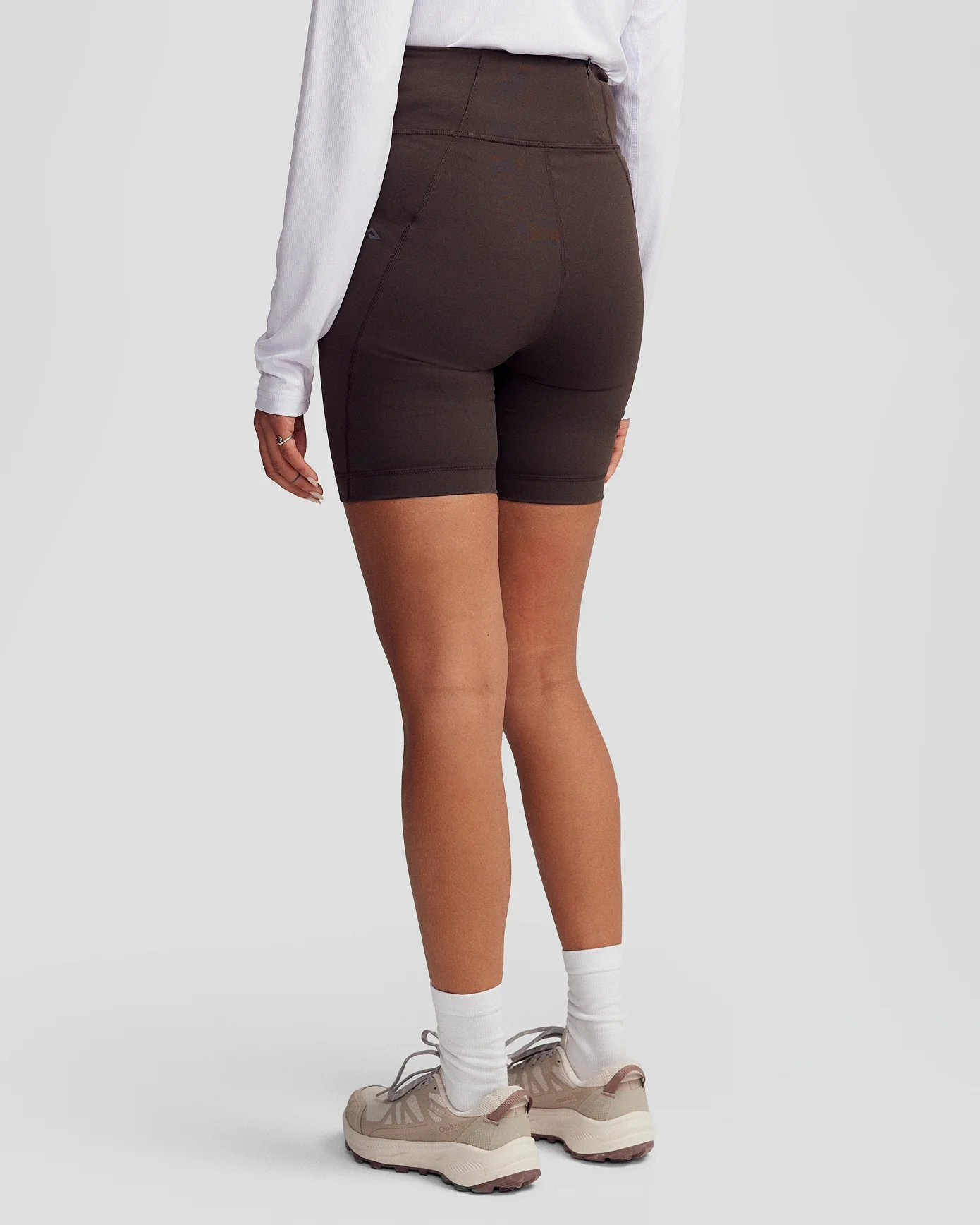 Women's Seeker 7 inch Tight Shorts - Cold Brew - Image 5