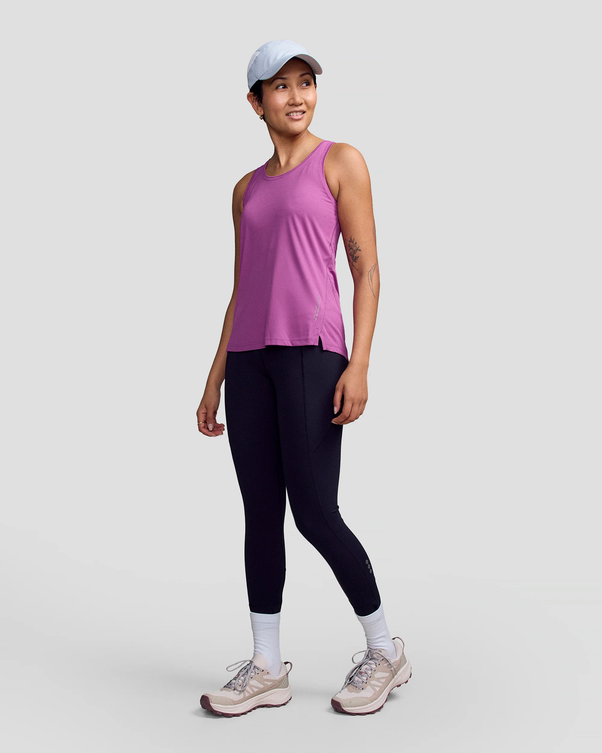 Women's Seeker Tank - Washed Berry - Image 4