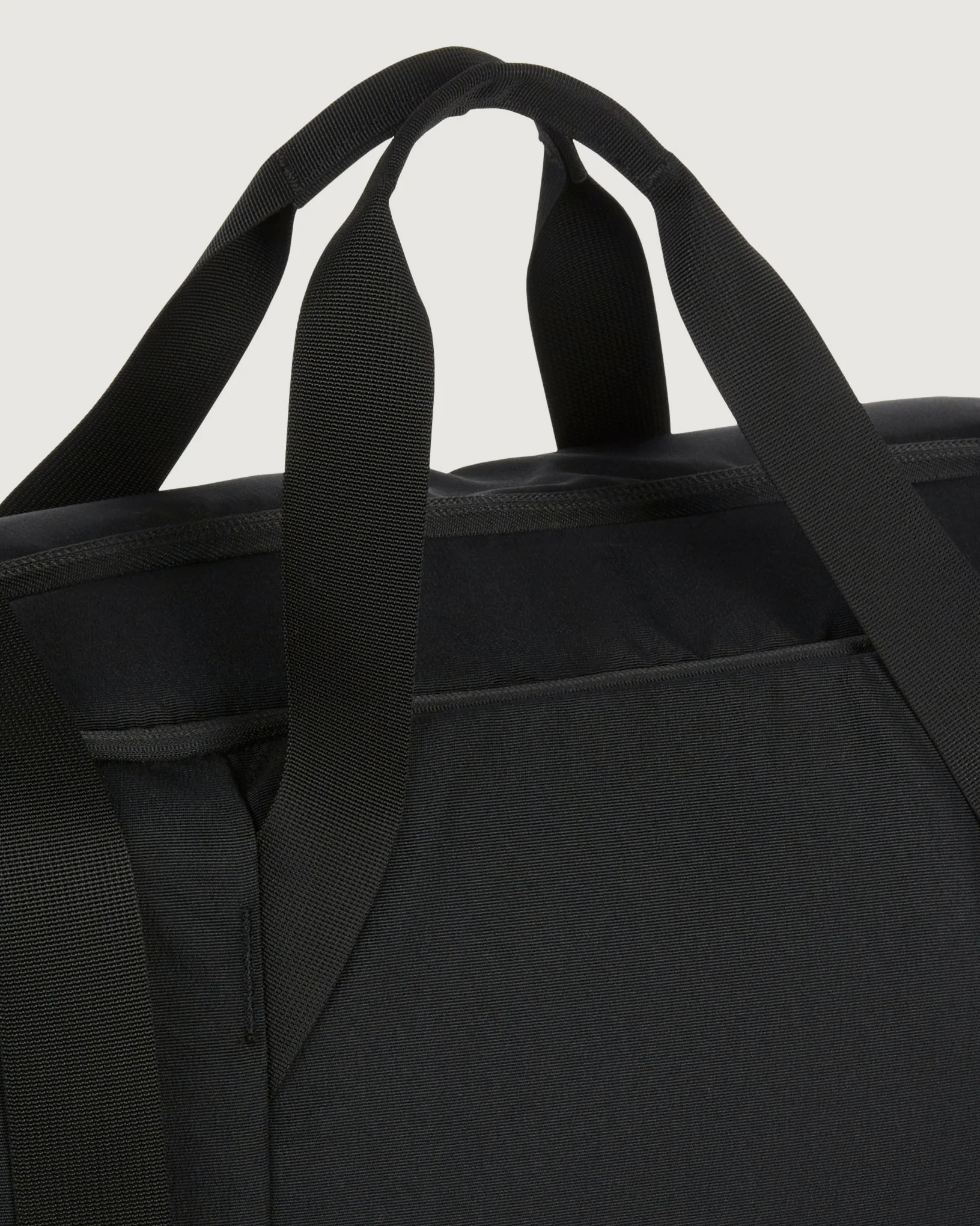 Split Level Bag - 30L - Black/Black - Image 5