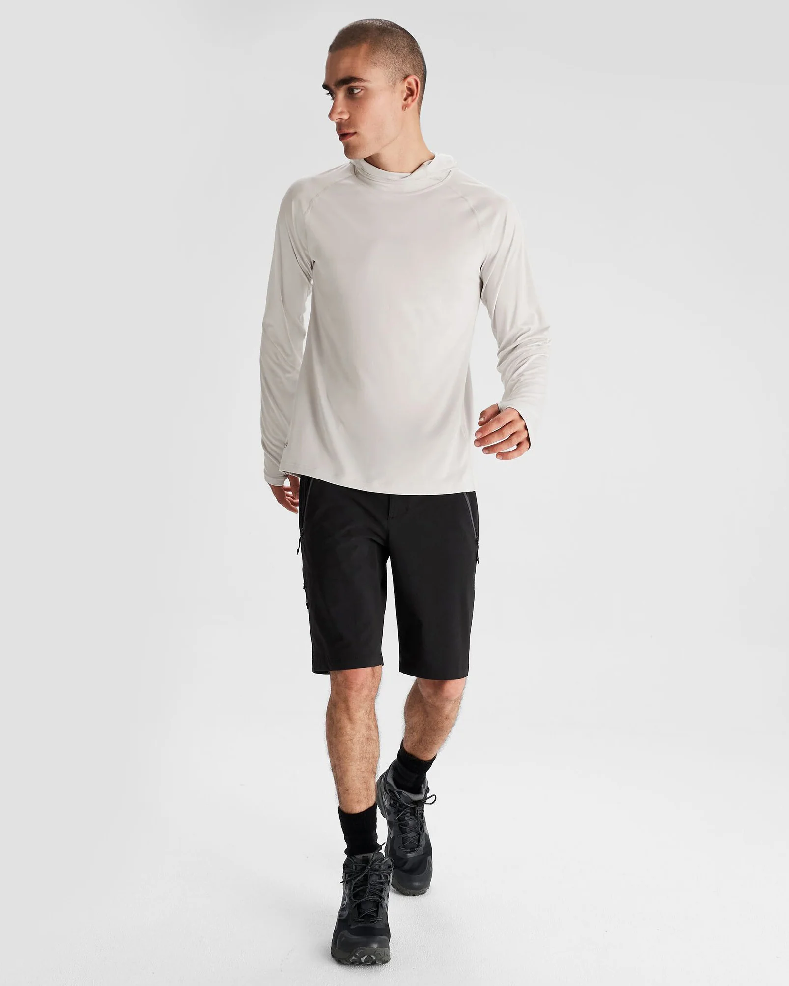 Men's SUN-Stopper LT Hoodie - Mist - Image 3