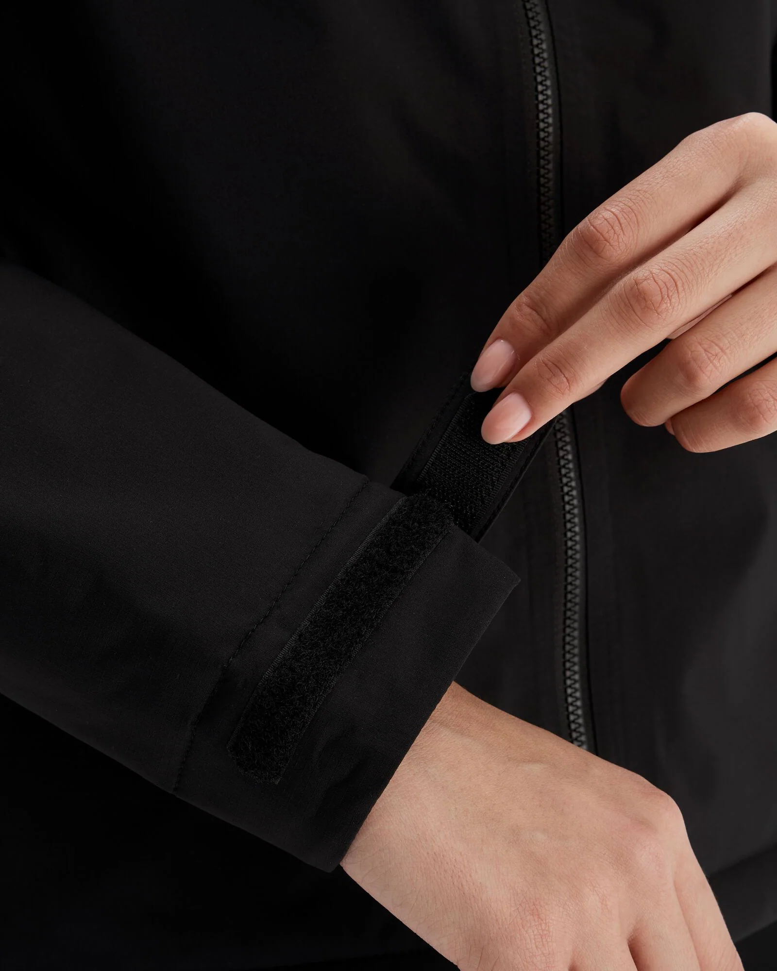 Women's Trailhead 2L Insulated Rain Jacket - Black Stingray - Image 8