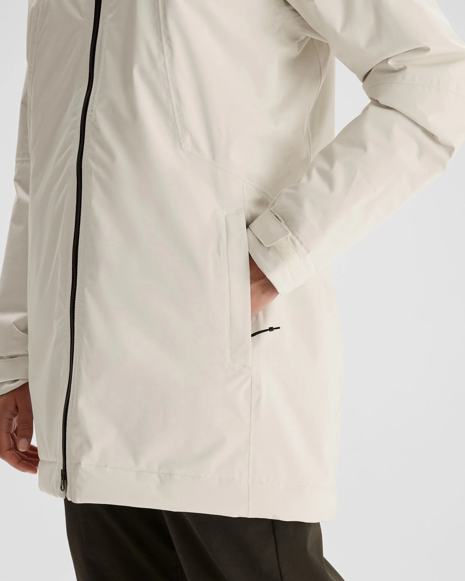 Women's Trailhead 2L Insulated Rain Parka - Natural - Image 6