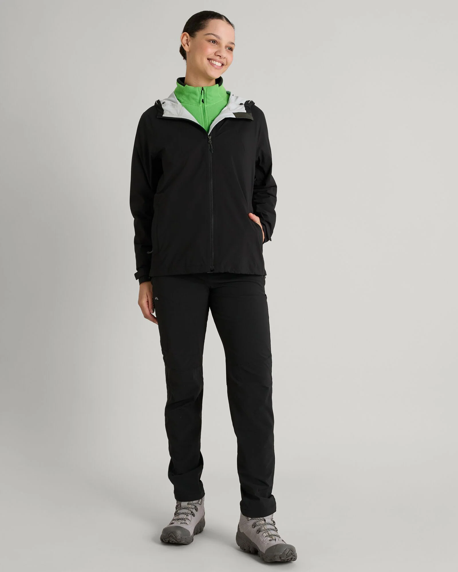 Women's Trailhead Stretch 2.5-layer Rain Jacket - Black Stingray - Image 2