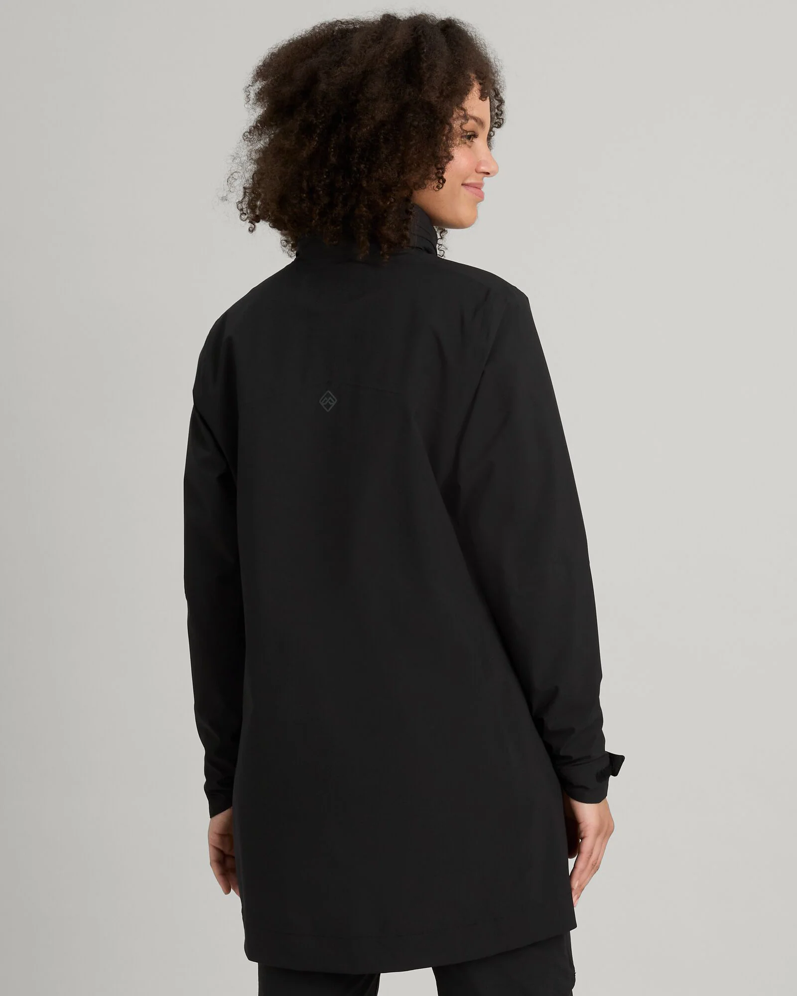 Women's Trailhead Stretch 2.5-layer Rain Parka - Black Stingray - Image 4