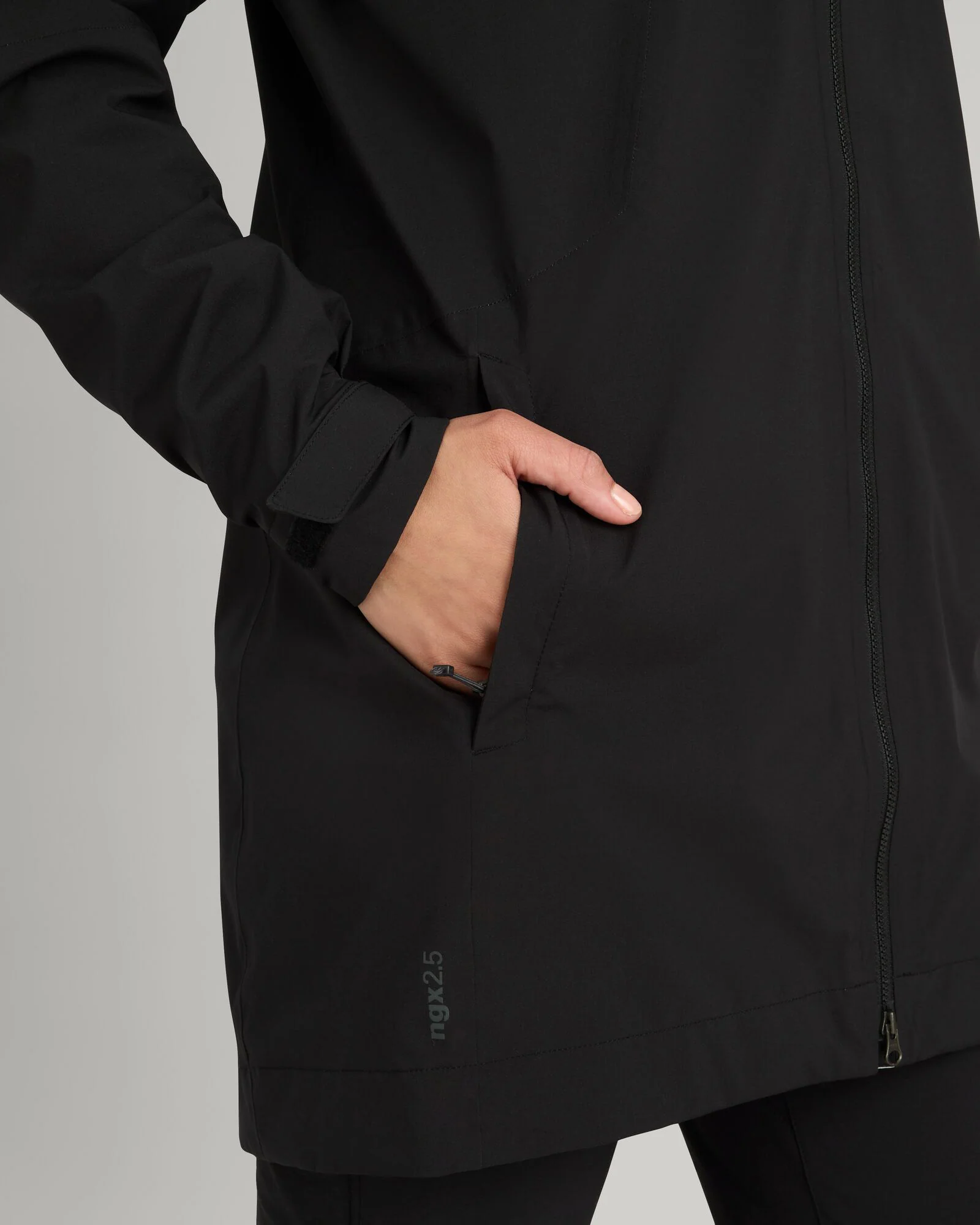 Women's Trailhead Stretch 2.5-layer Rain Parka - Black Stingray - Image 5