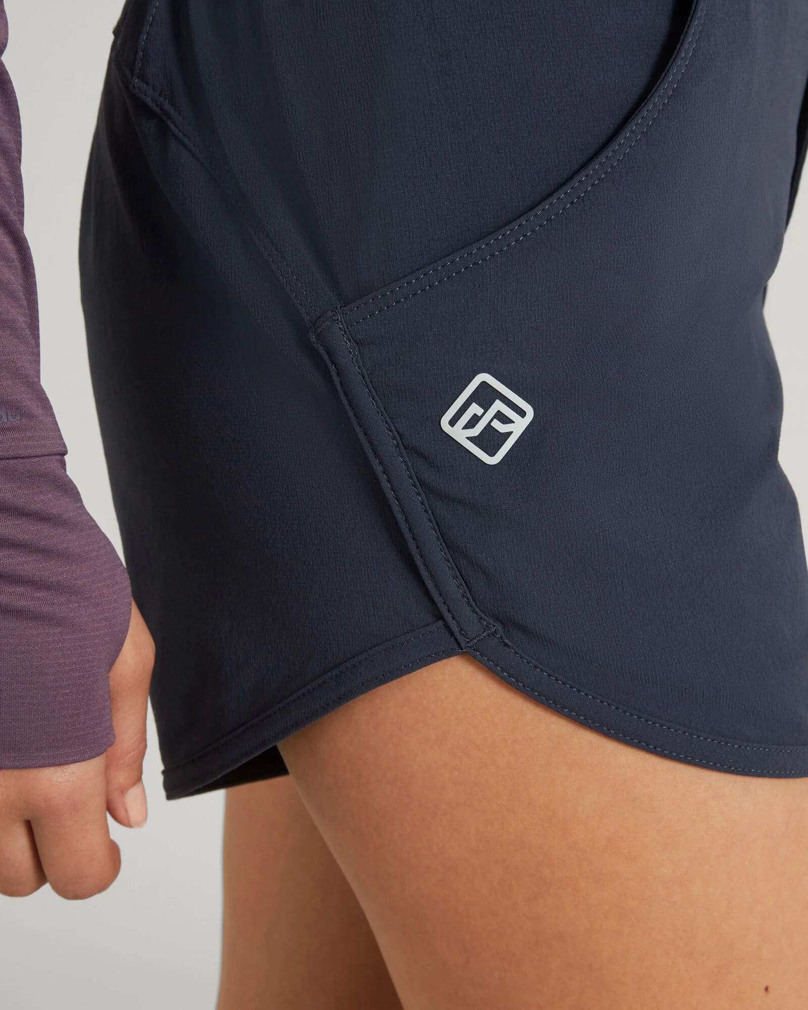 ULT-Hike Women's Shorts - Midnight Navy - Image 5