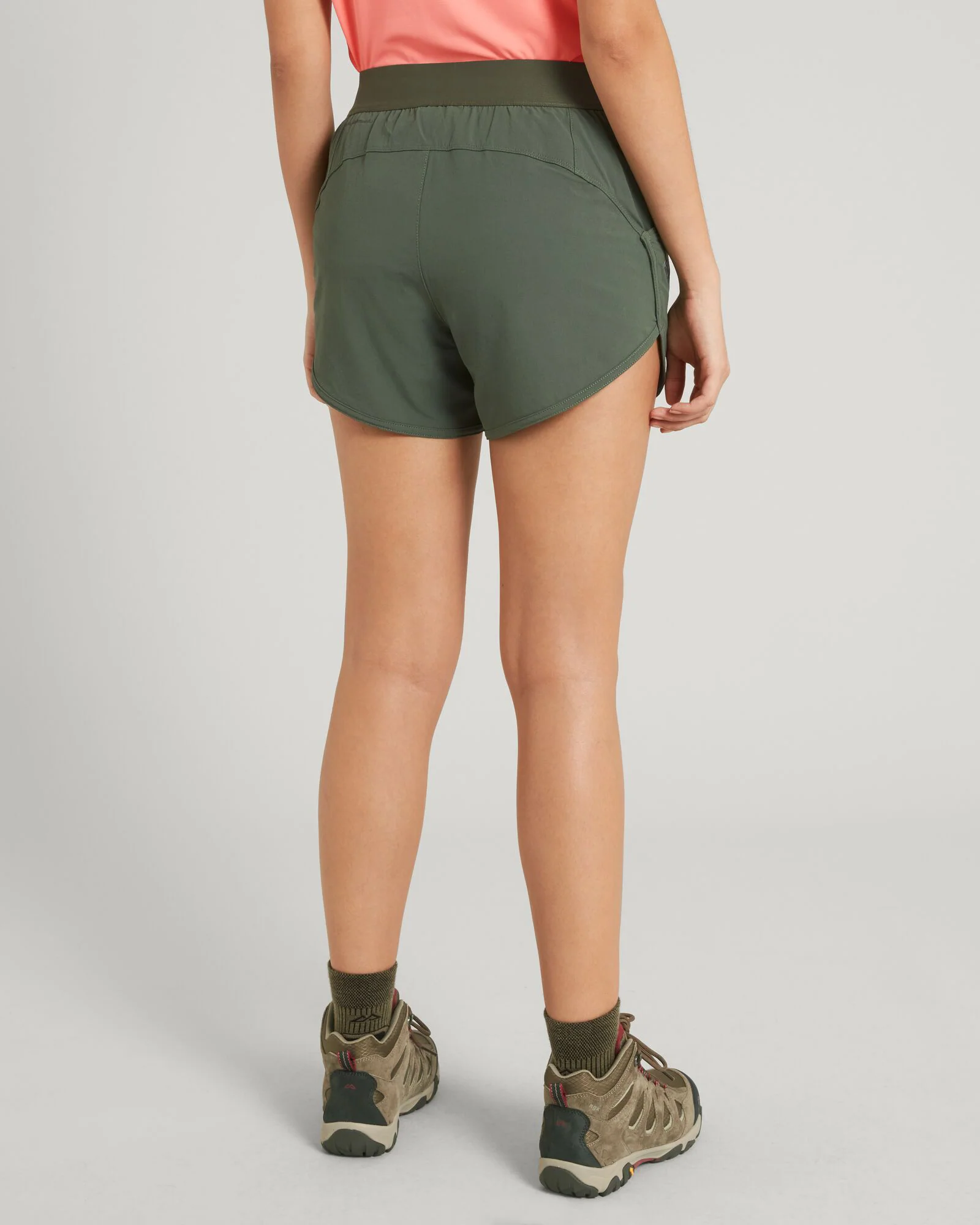 ULT-Hike Women's Shorts - Thyme - Image 4