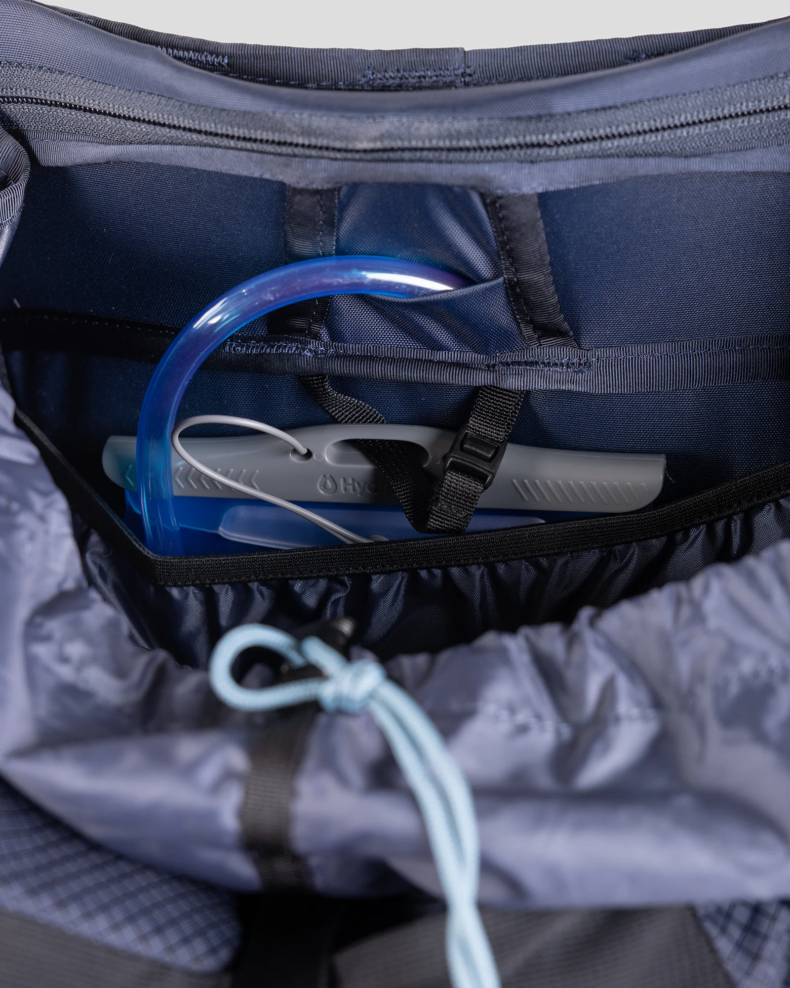 Valorous Pack - 58L- Pure Navy - Image 5