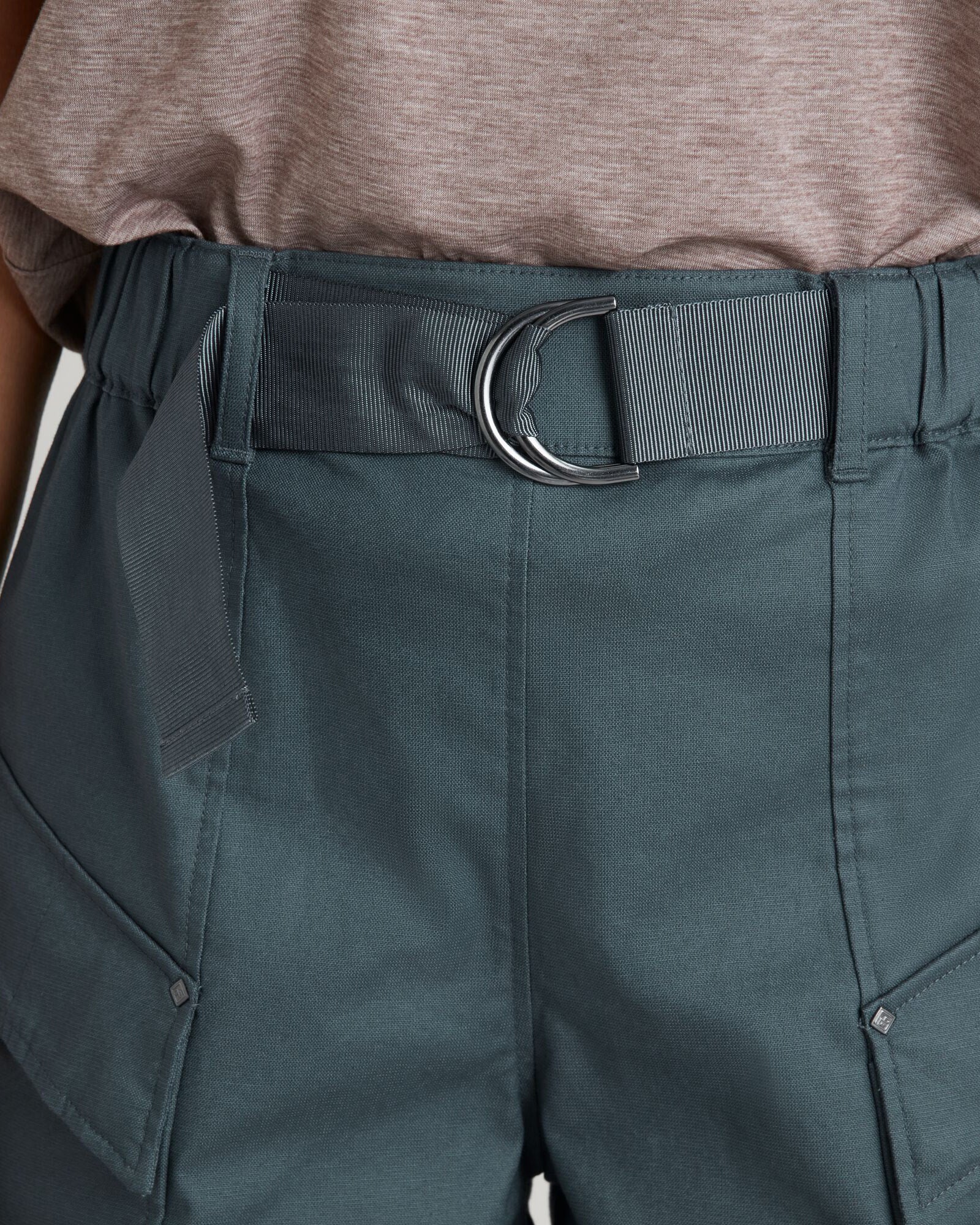 Women's Vander LT Cargo Shorts - Light Night - Image 4