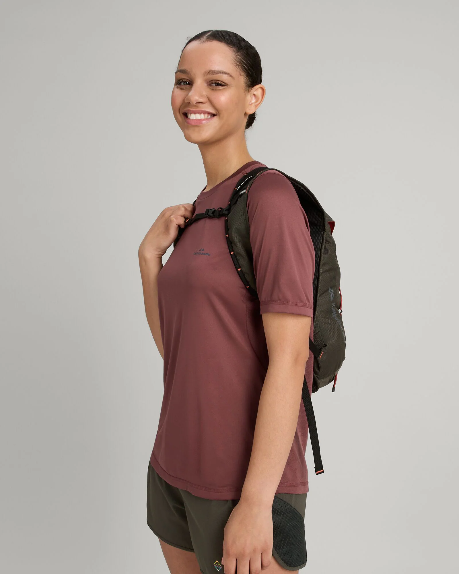 Veos Trail Running Pack - 5L - Dark Moss - Image 3