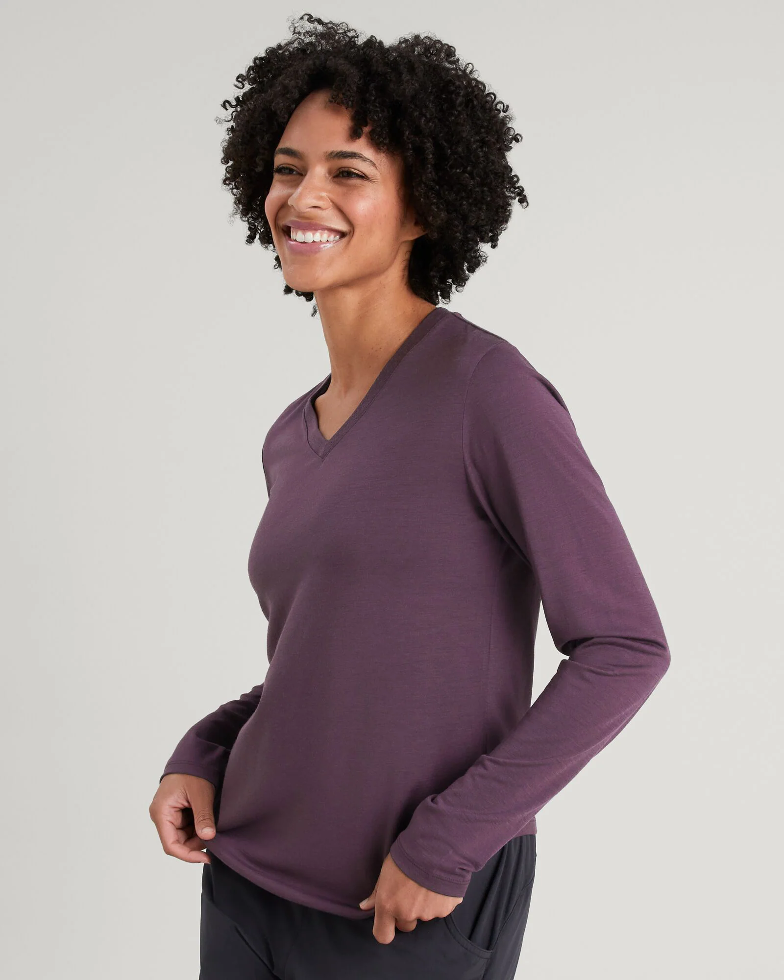 Women's 100% Merino Long Sleeve V-Top - Jam - Image 3