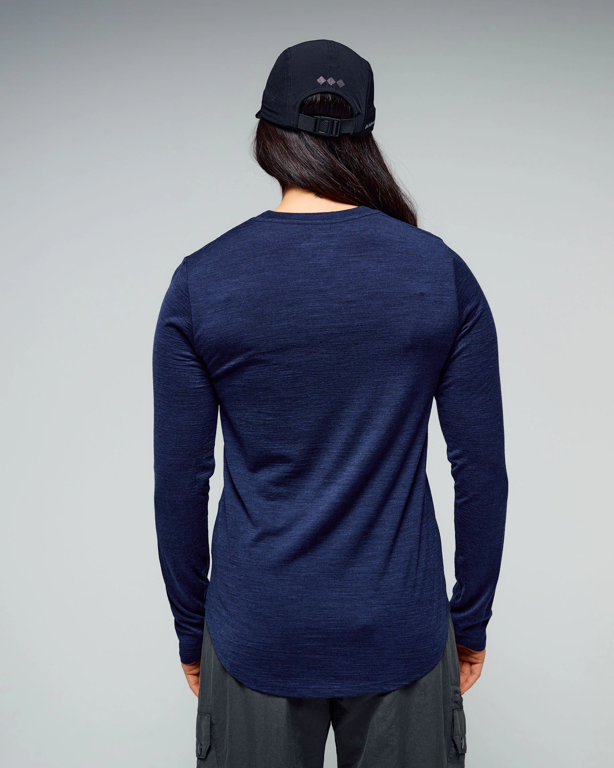 Women's 100% Merino Long Sleeve V-Top - Midnight Navy Marle - Image 3