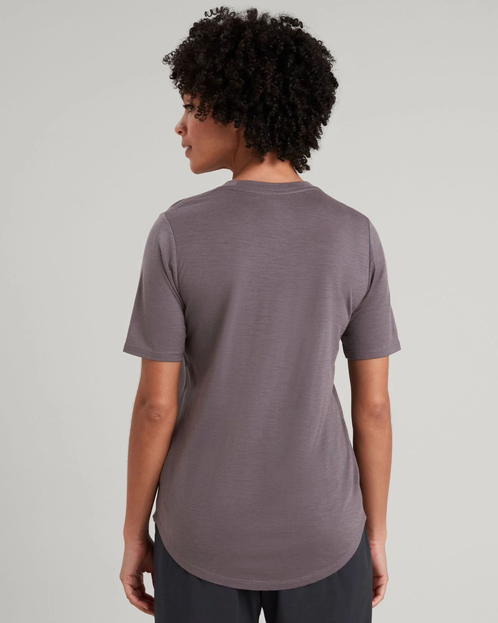 Women's 100% Merino Short Sleeve Crew Top - Light Quartz - Image 4