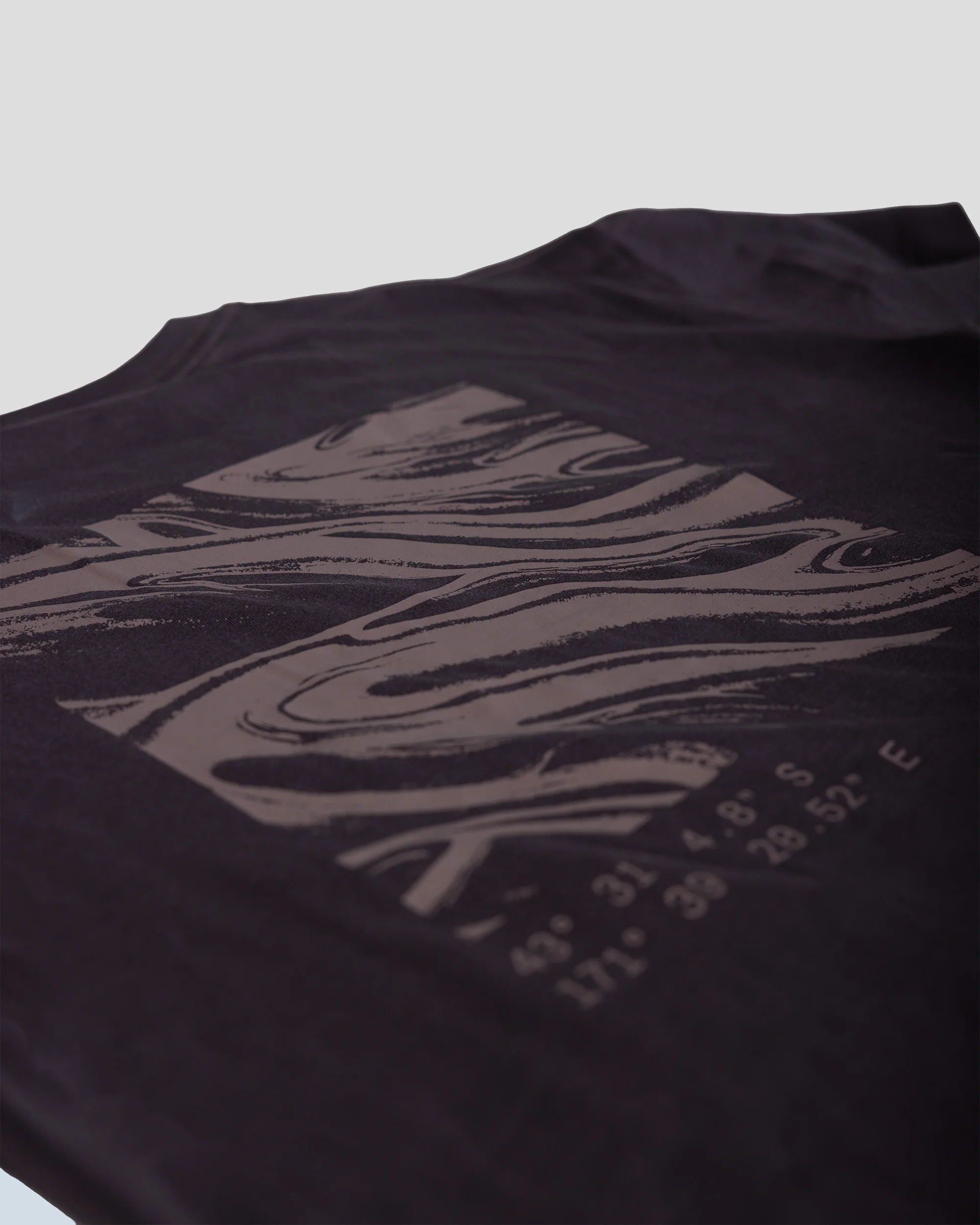 Women's Braided River Organic Cotton T-Shirt -  Washed Black - Image 2
