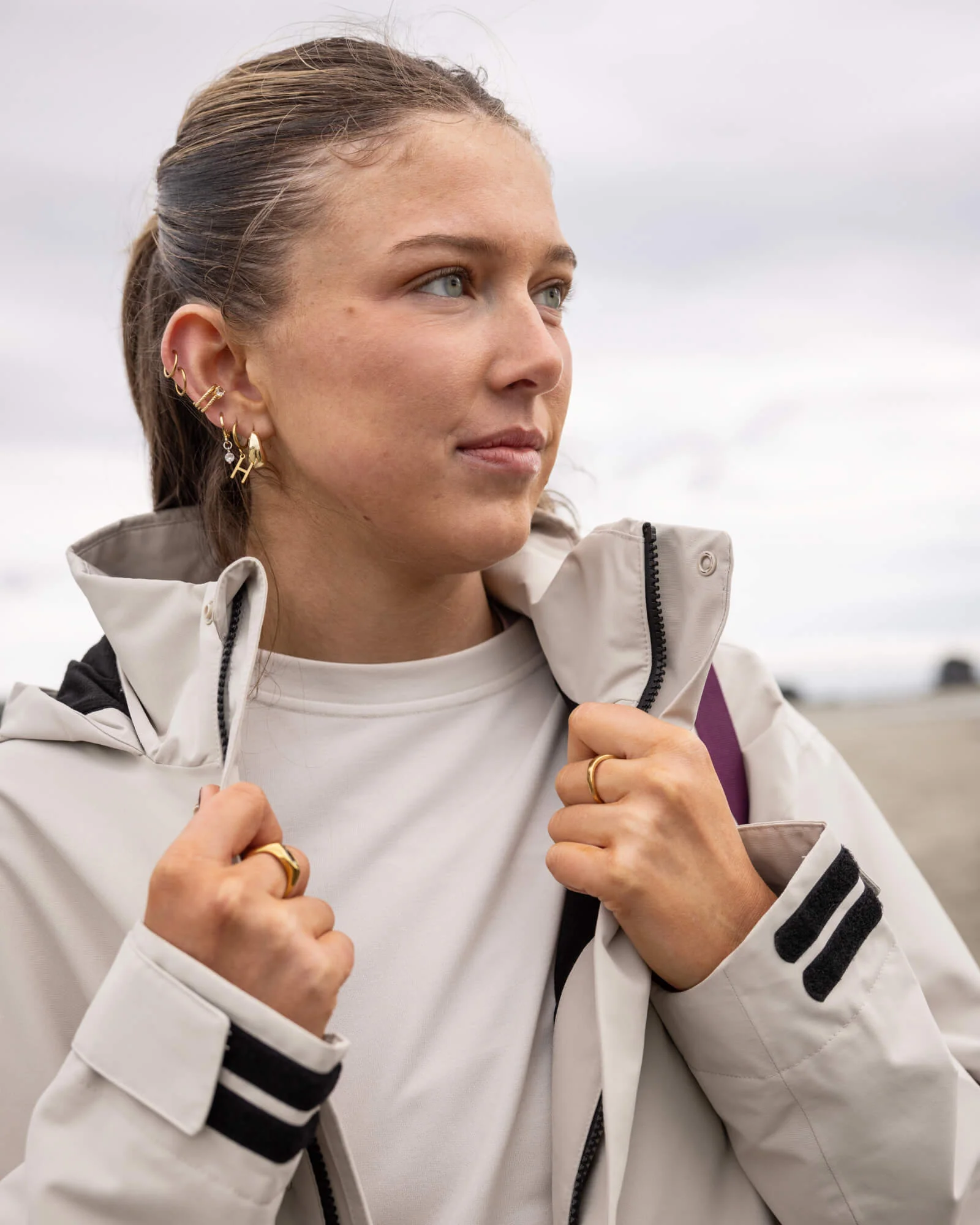Women’s Citytrek 2L Rain Jacket - Light Hike - Image 2
