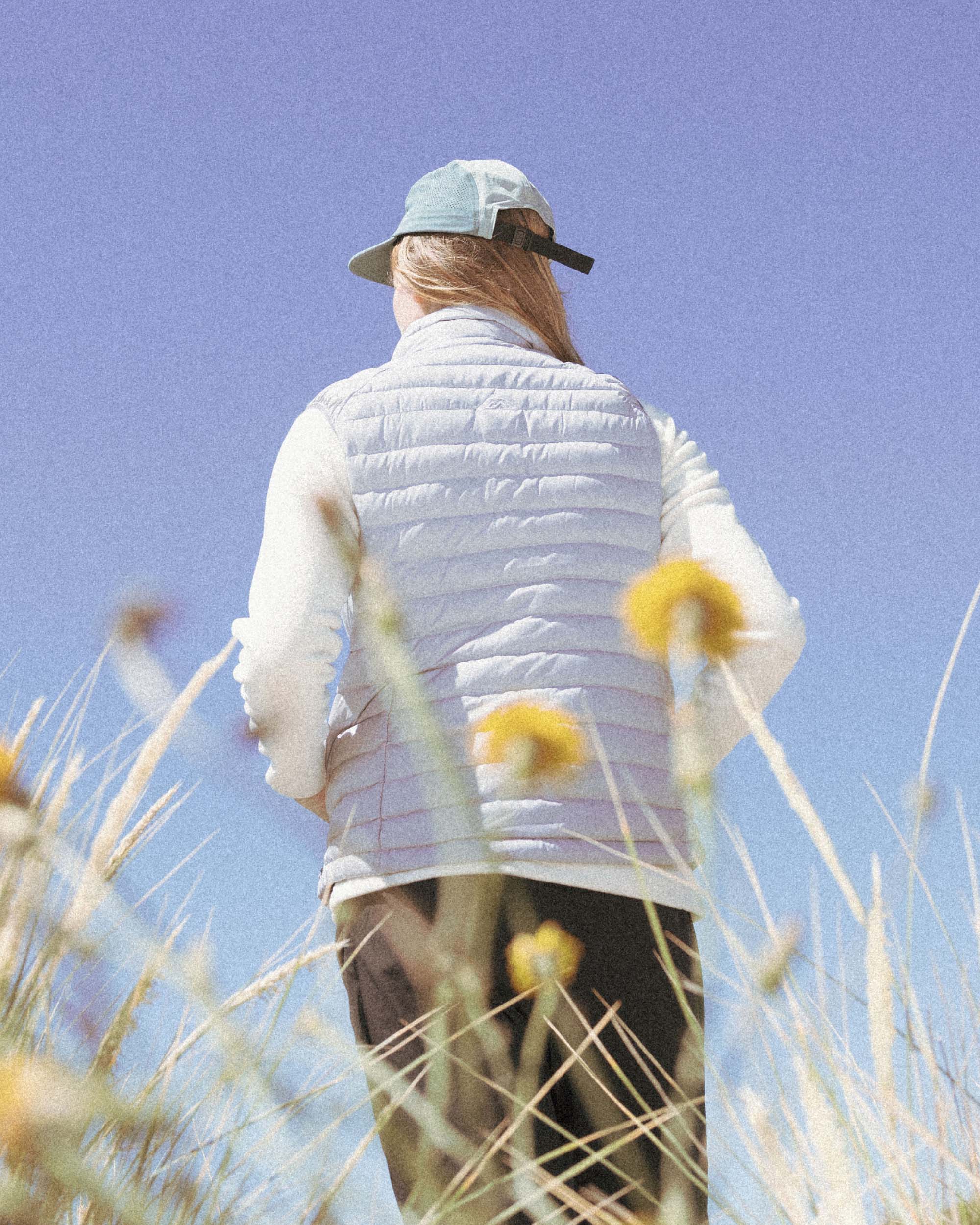 Women's Heli Down Vest v2 - Light Haze - Image 2