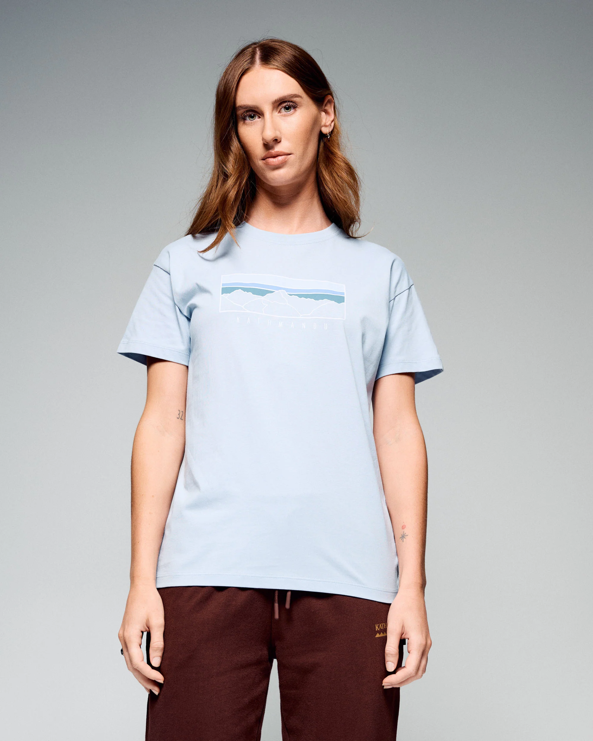 Women's Mountain Sunset Organic Cotton T-shirt - Tech Blue - Image 3