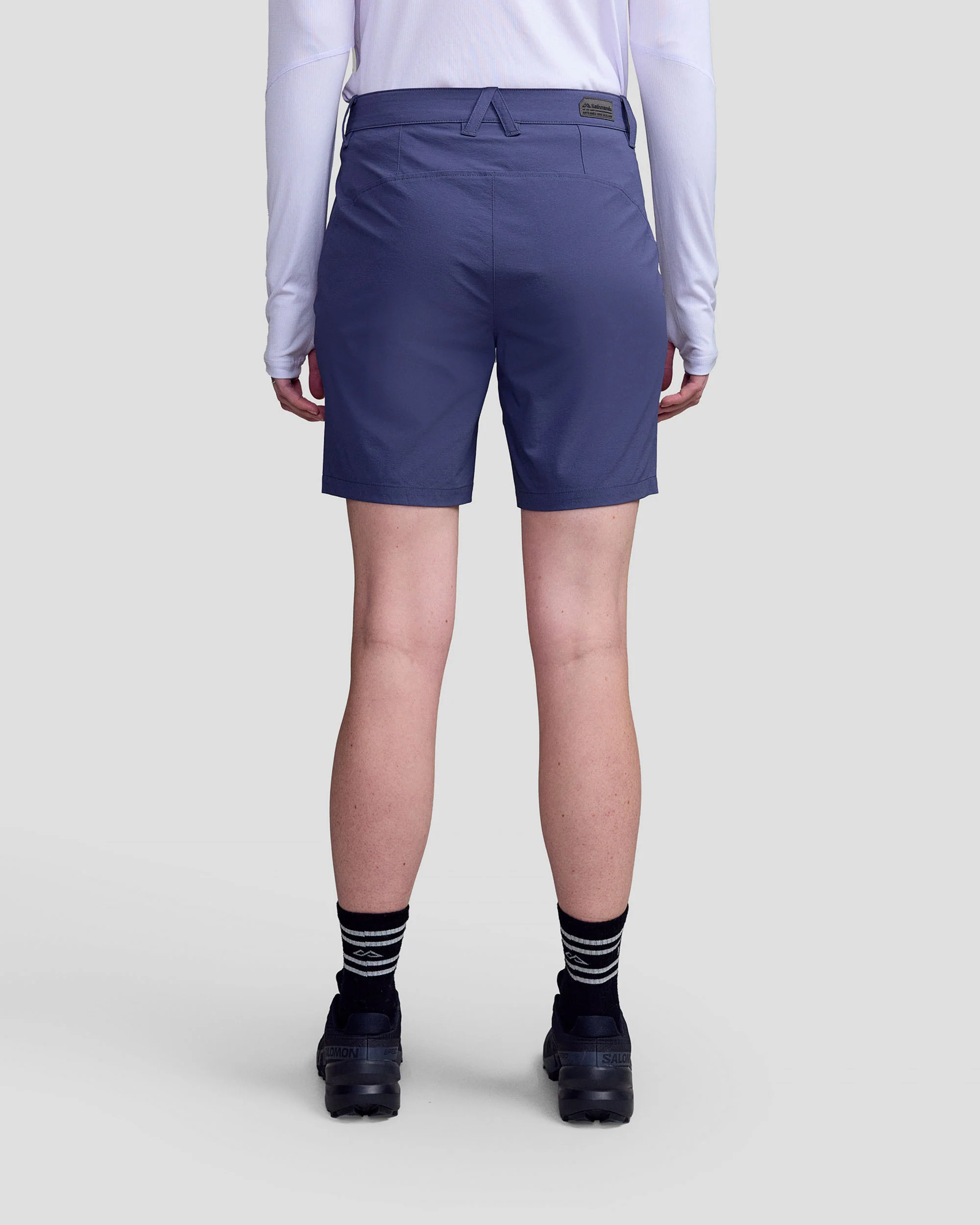 Women’s Ridge 7” Shorts - Mid Navy - Image 4