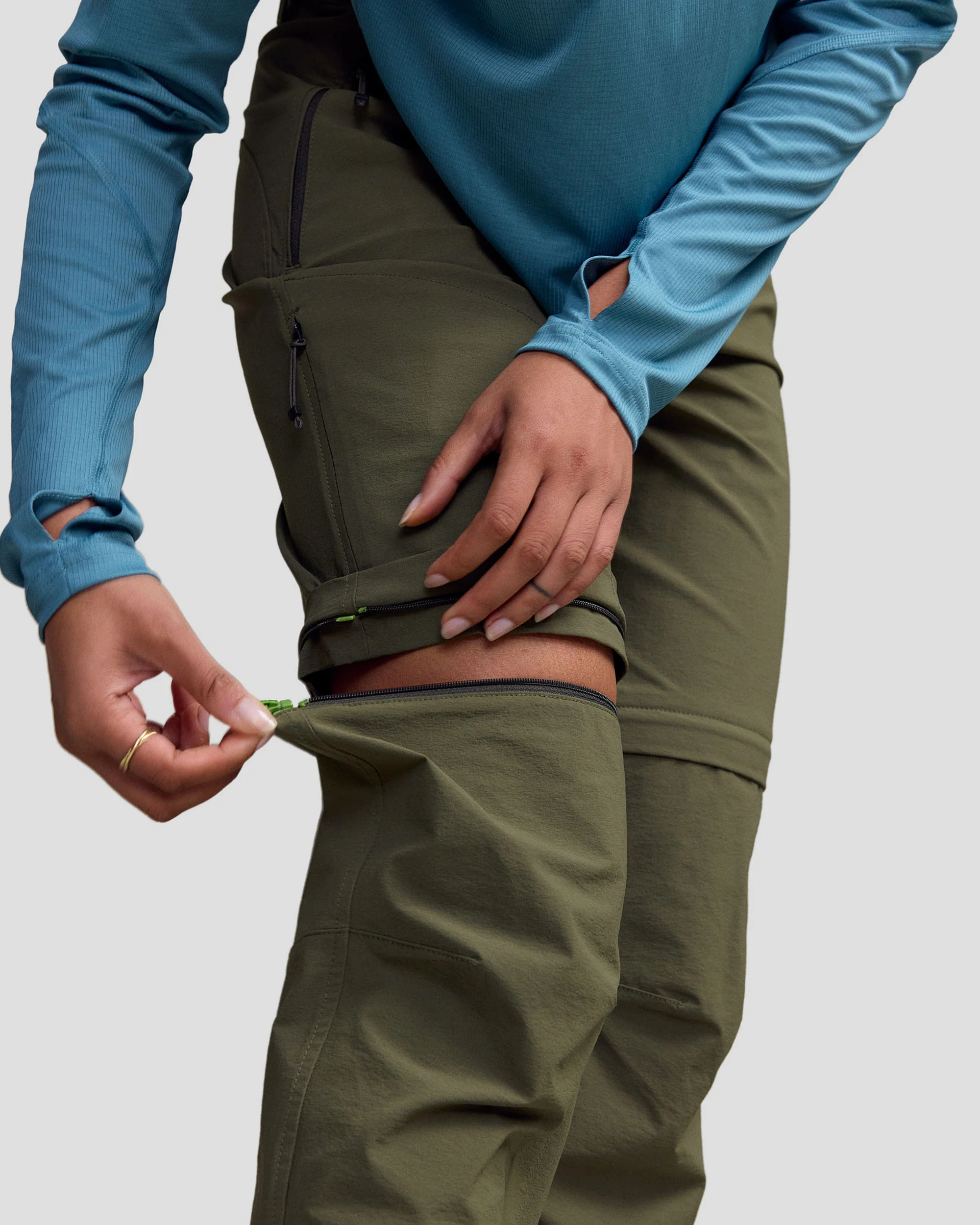 Women’s Ridge Convertible Pants - Light Moss - Image 7