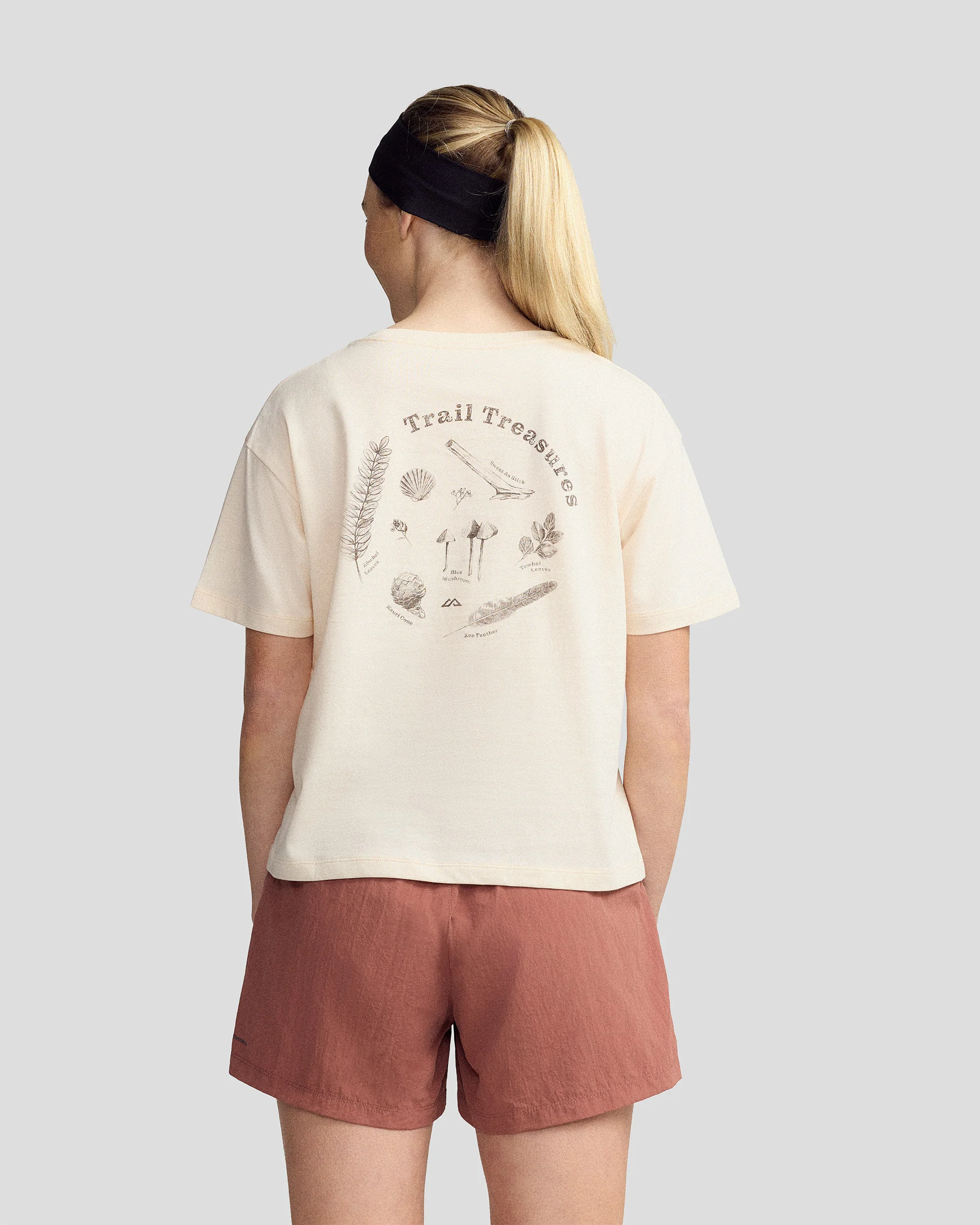Women’s Trail Treasure Organic Cotton T-Shirt - Peachy - Image 2