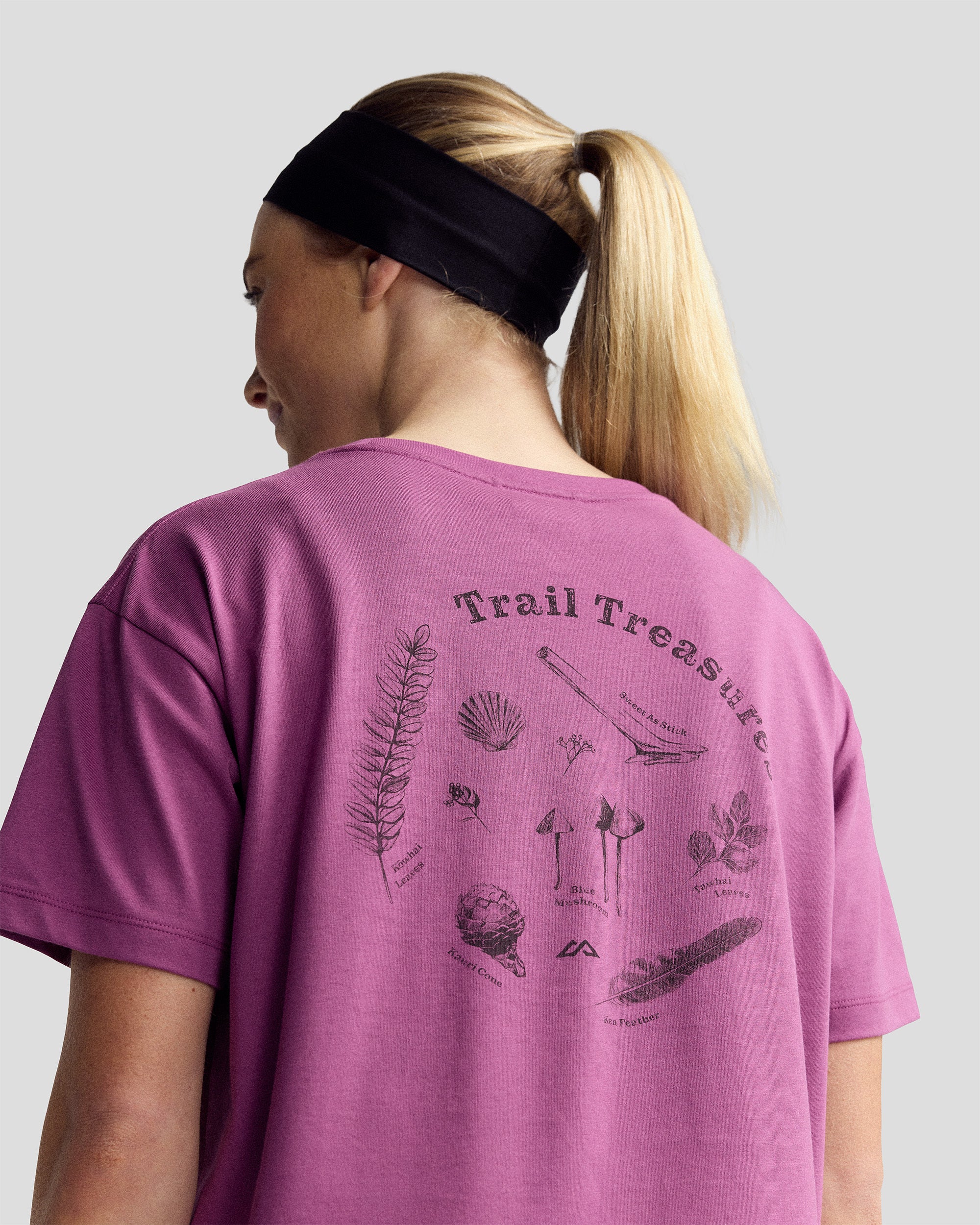 Women’s Trail Treasure Organic Cotton T-Shirt - Washed Berry - Image 2