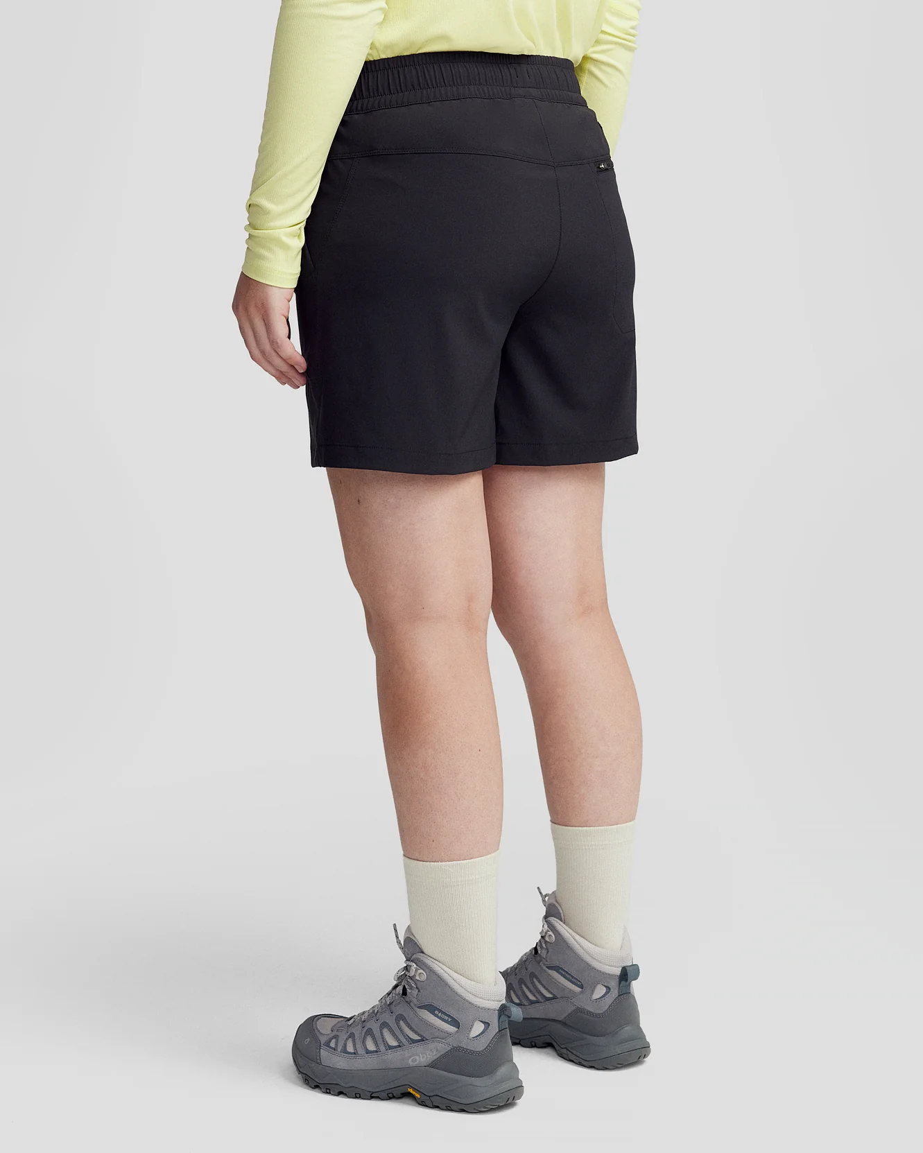 Women’s Trailhead 4” Shorts - Black Stingray - Image 3