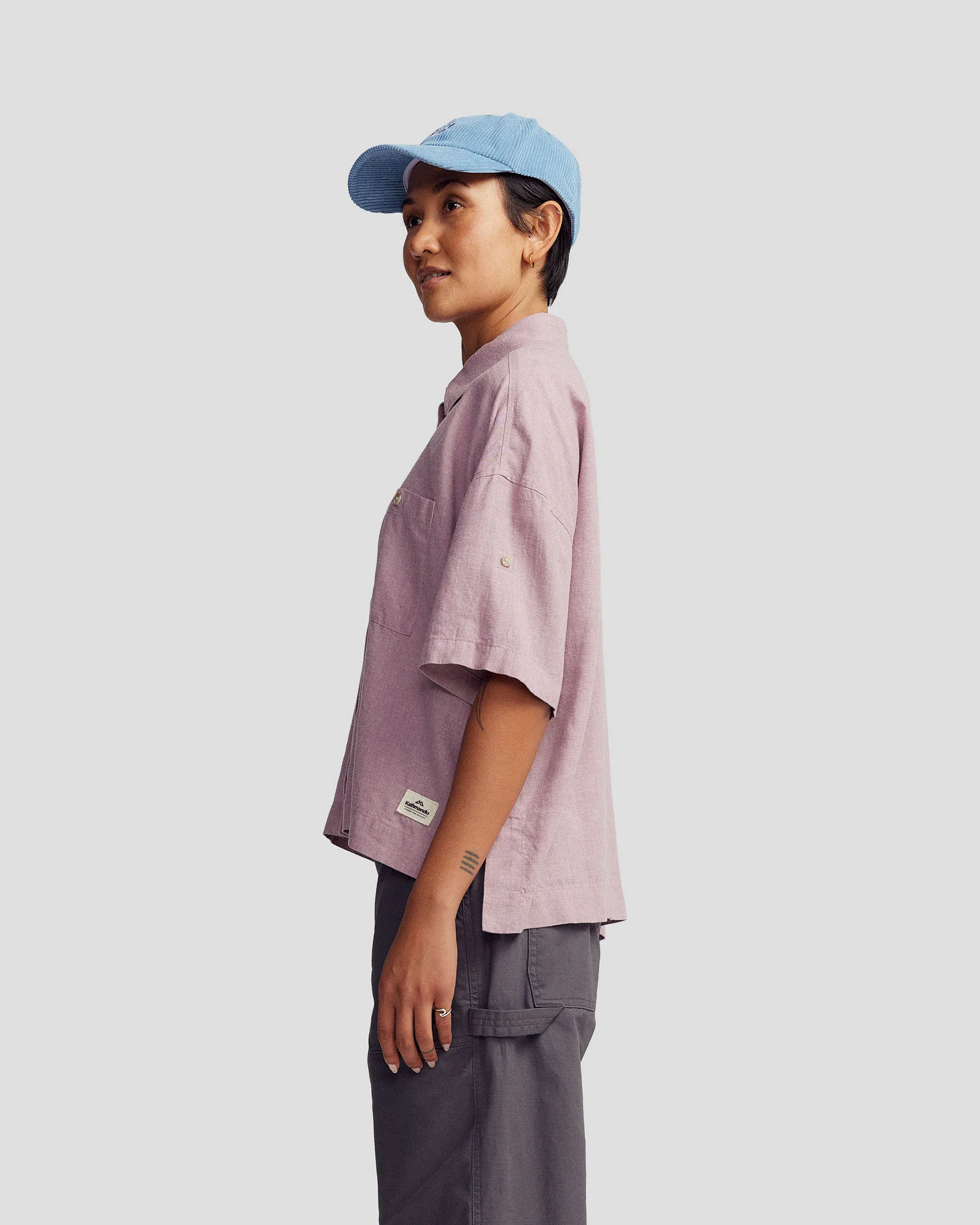 Women’s Weekend Natural Short Sleeve Shirt -  Thistle Chambray - Image 3