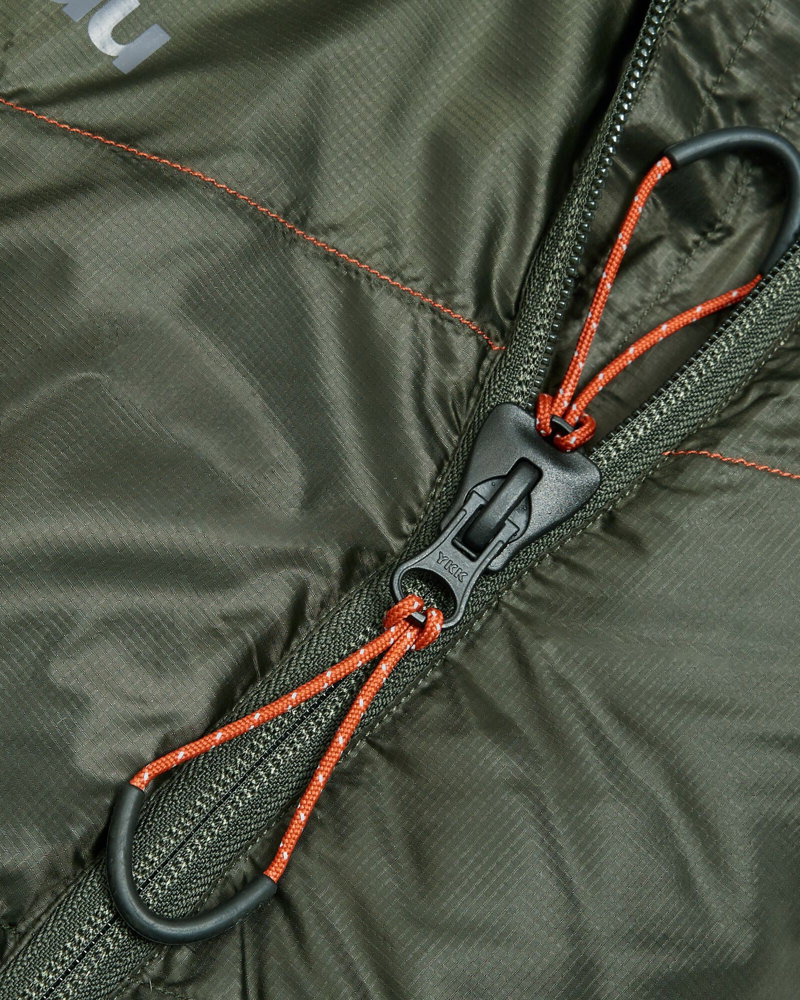 Zenter -12°C Down Sleeping Bag - Regular - Dark Moss - Image 11
